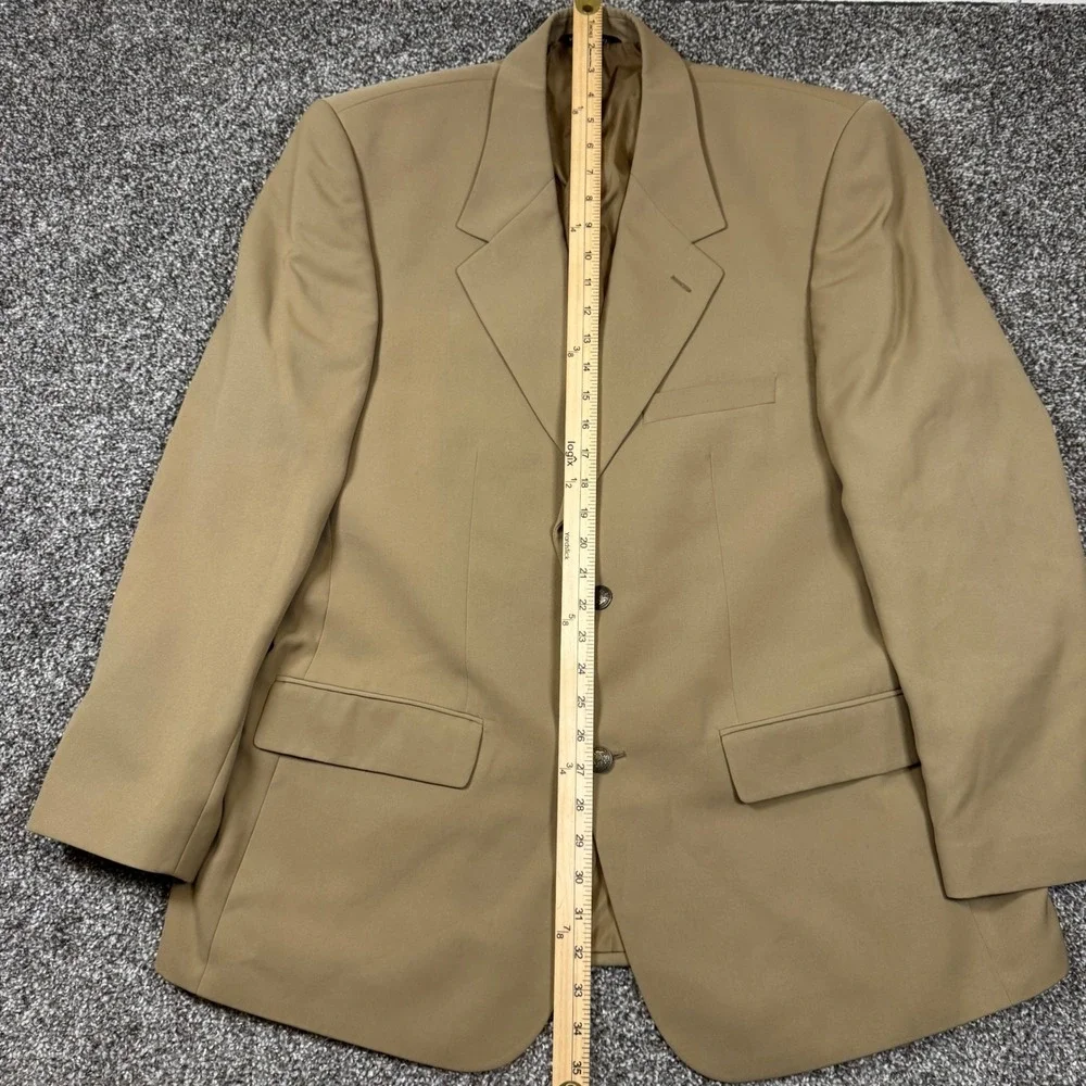 LL Bean Traveler Microfiber Blazer Mens 45R Tan Khaki 2 Button Sport Coat - Picture 6 of 14